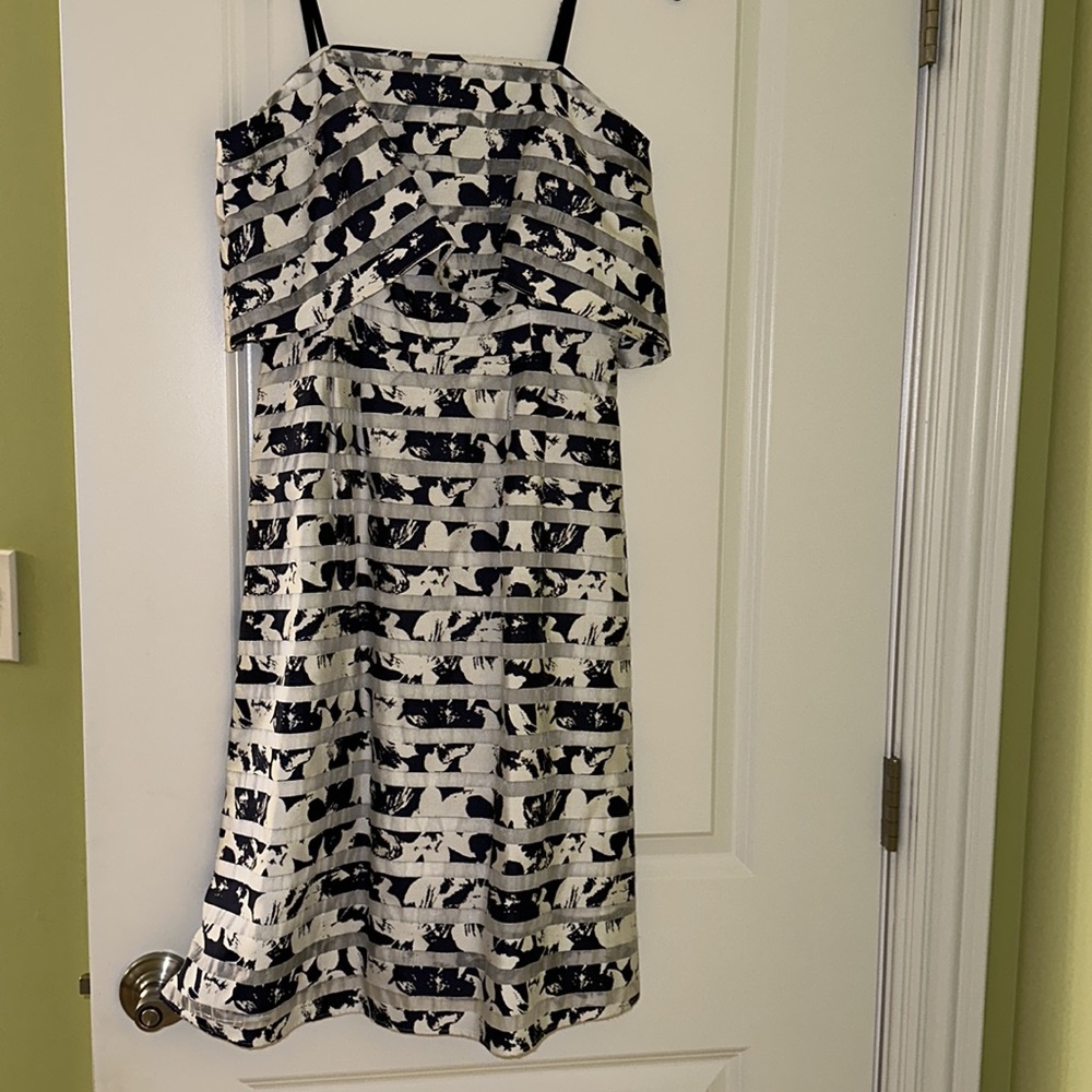 Patterned Cocktail Dress - Picture 3 of 14